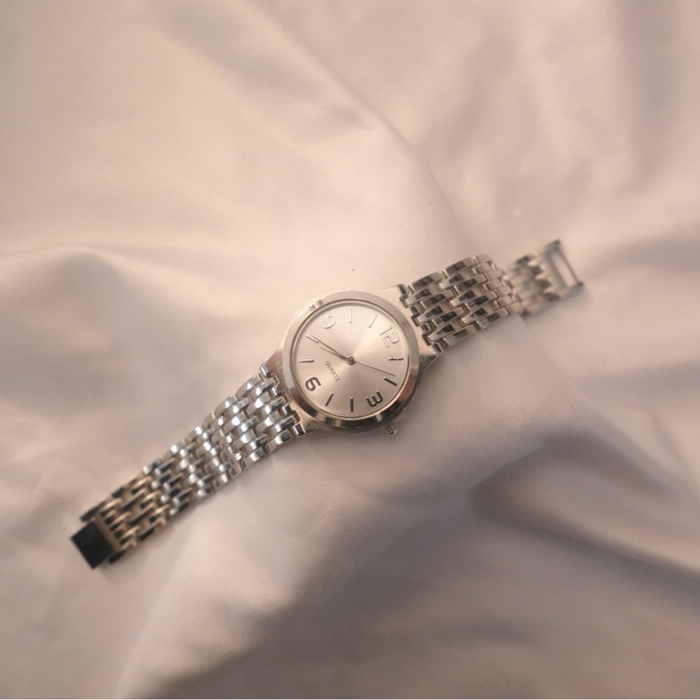Vintage Silver Link‎ Chain Quartz